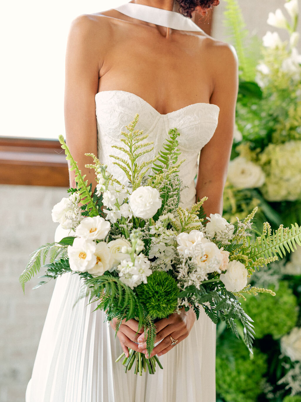 ModernBridalFashionwithGreenFlorals-AlisonBrookePhotography-26