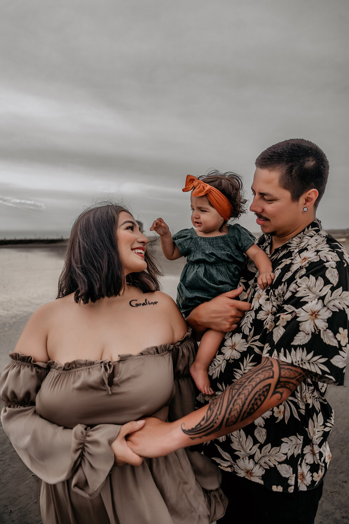 sealbeach-family-photo_m45