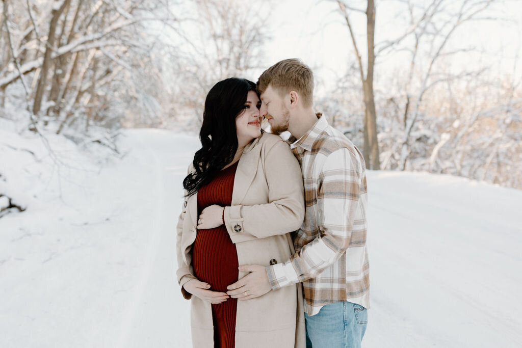 christina_ney_photography_wedding_engagement_lifestyle_photographer_dubuque_iowa_wedding_planning_assistance_adventurous_bold_laidback Family Photography28