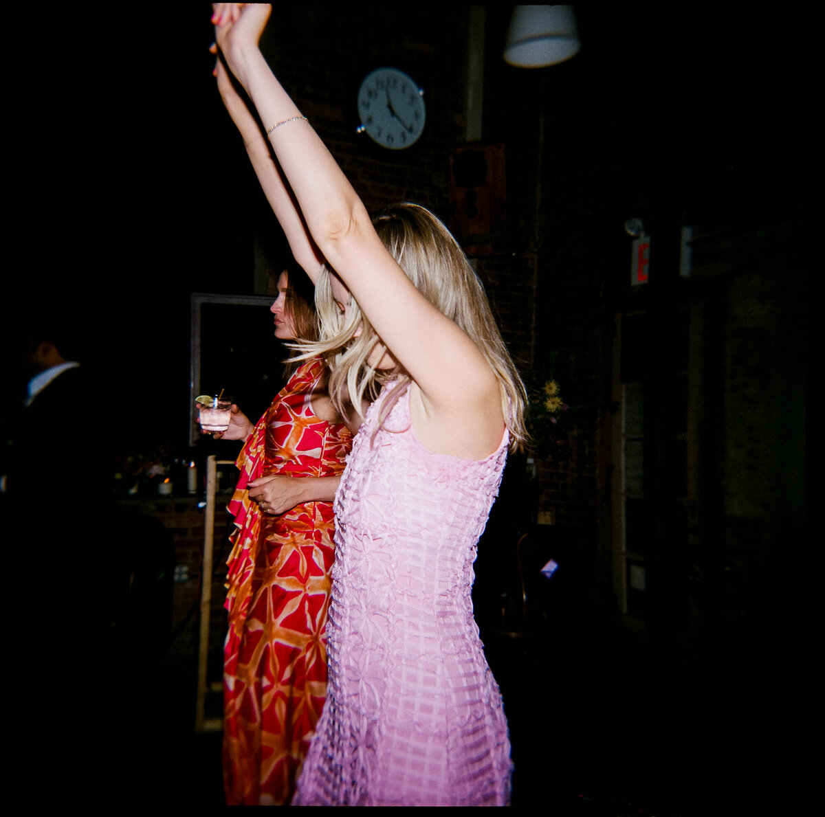 brooklyn-restaurant-wedding-on-film-30