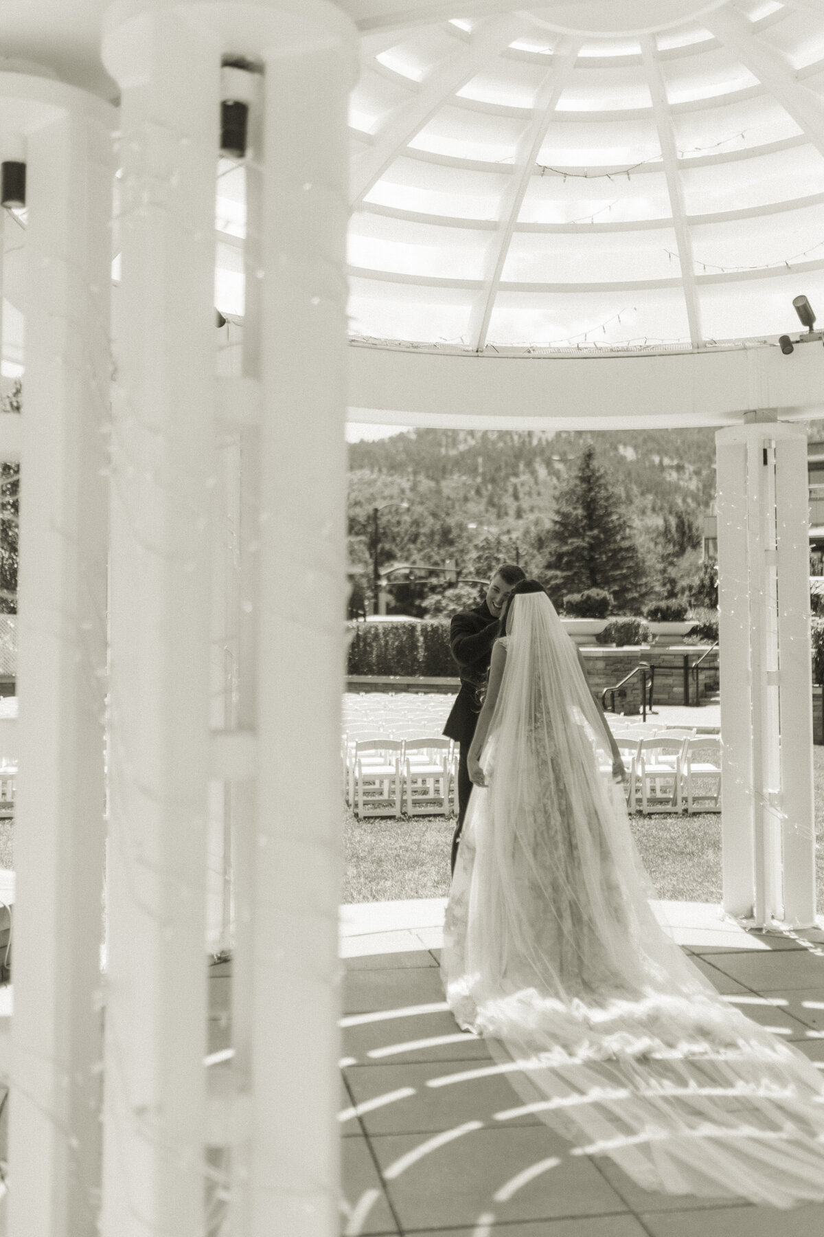 Harvey-4-FirstLook-PaytonHartsellPhotography-224