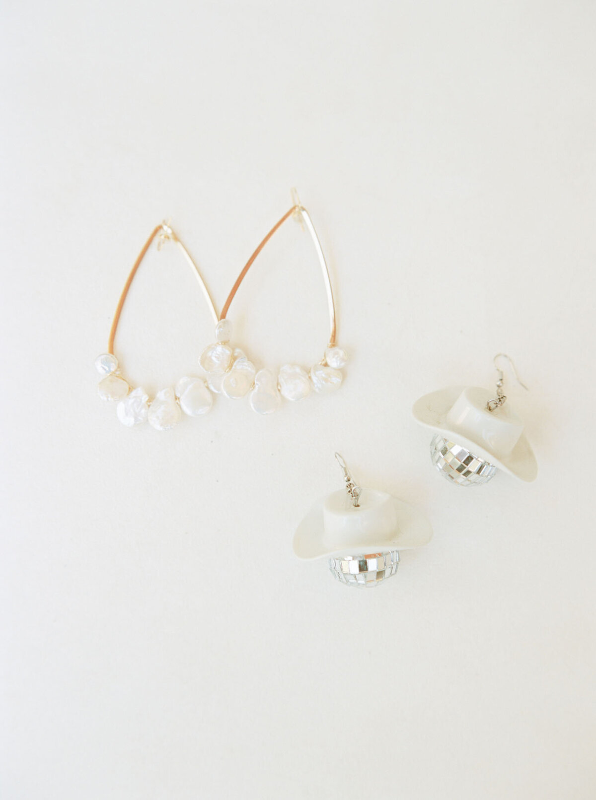 0-JaimeandBlake-Married-AshBaumgartner-WeddingDetails-9