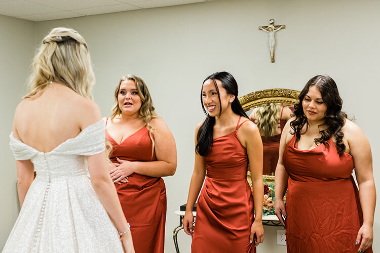 Horn Photography and Design - B+C-0053
