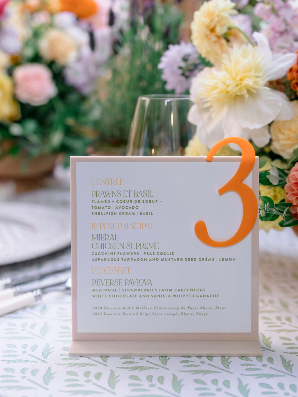 Chateau-de-Tourreau-wedding-florist-Floraison