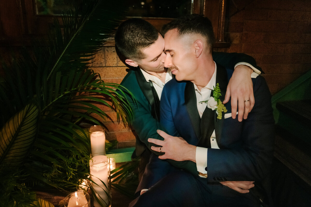 Ed and Aileen Photography Chicago Illinois Digital Film Wedding Engagement Photographers Destination 37