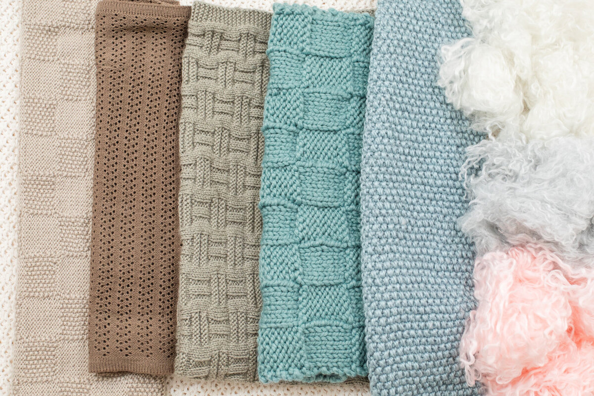 newborn baby hand made blankets by Laure Photography