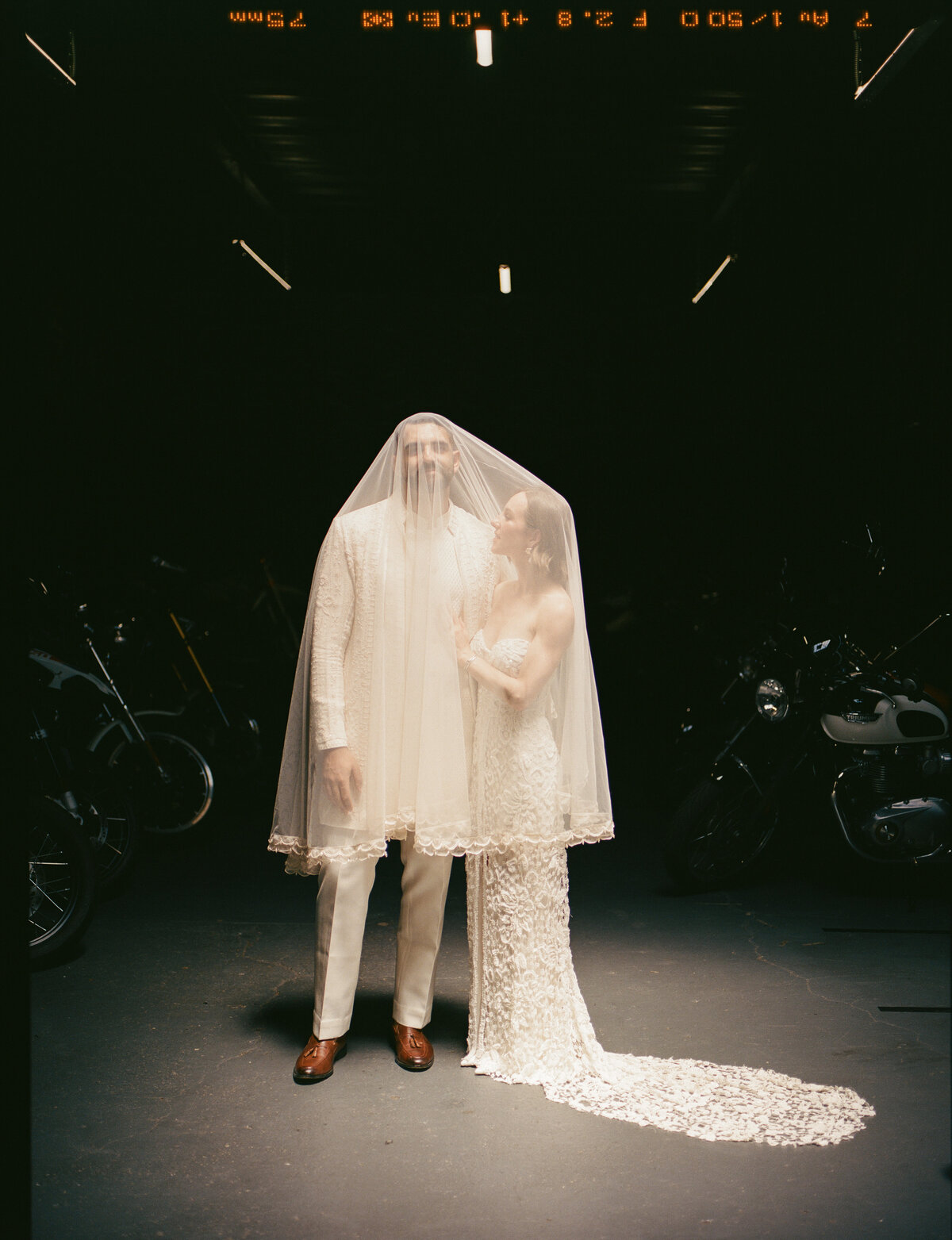 kodak_400_c_41_Brittney and Sachin 621_27681_94376_209936_002091530010