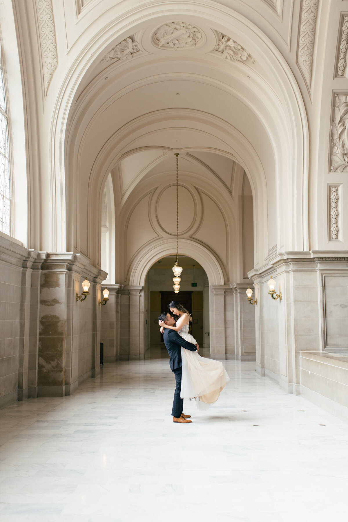 NatalieMcMullinPhotography-SanFranciscoCityHall-California-EngagementPortraits-2019-203
