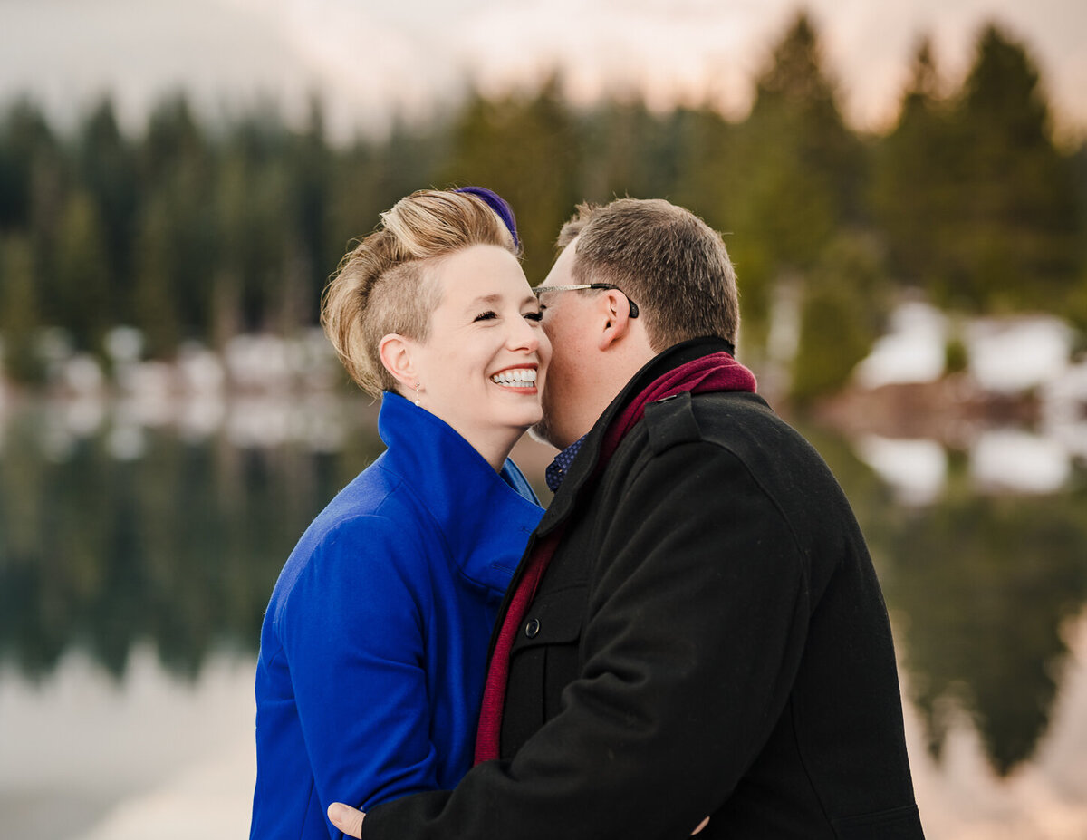 couples-portrait-mountain-backdrop-gold-pond-romantic