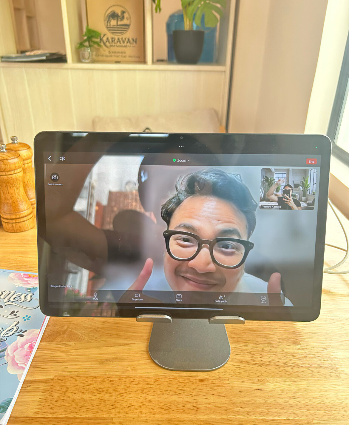Photos of Japan Blend student and Yasushi during their Zoom learning sessions