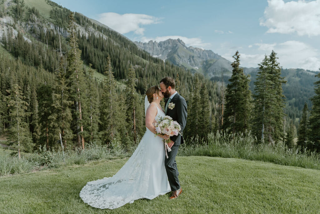 July2024.ChelseaandJake.AubreyBethPhotography-435-364