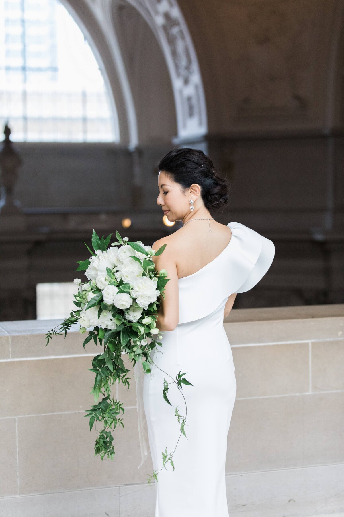 San-Francisco-City-Hall-Wedding-Nicole-Blumberg-Photography_0060