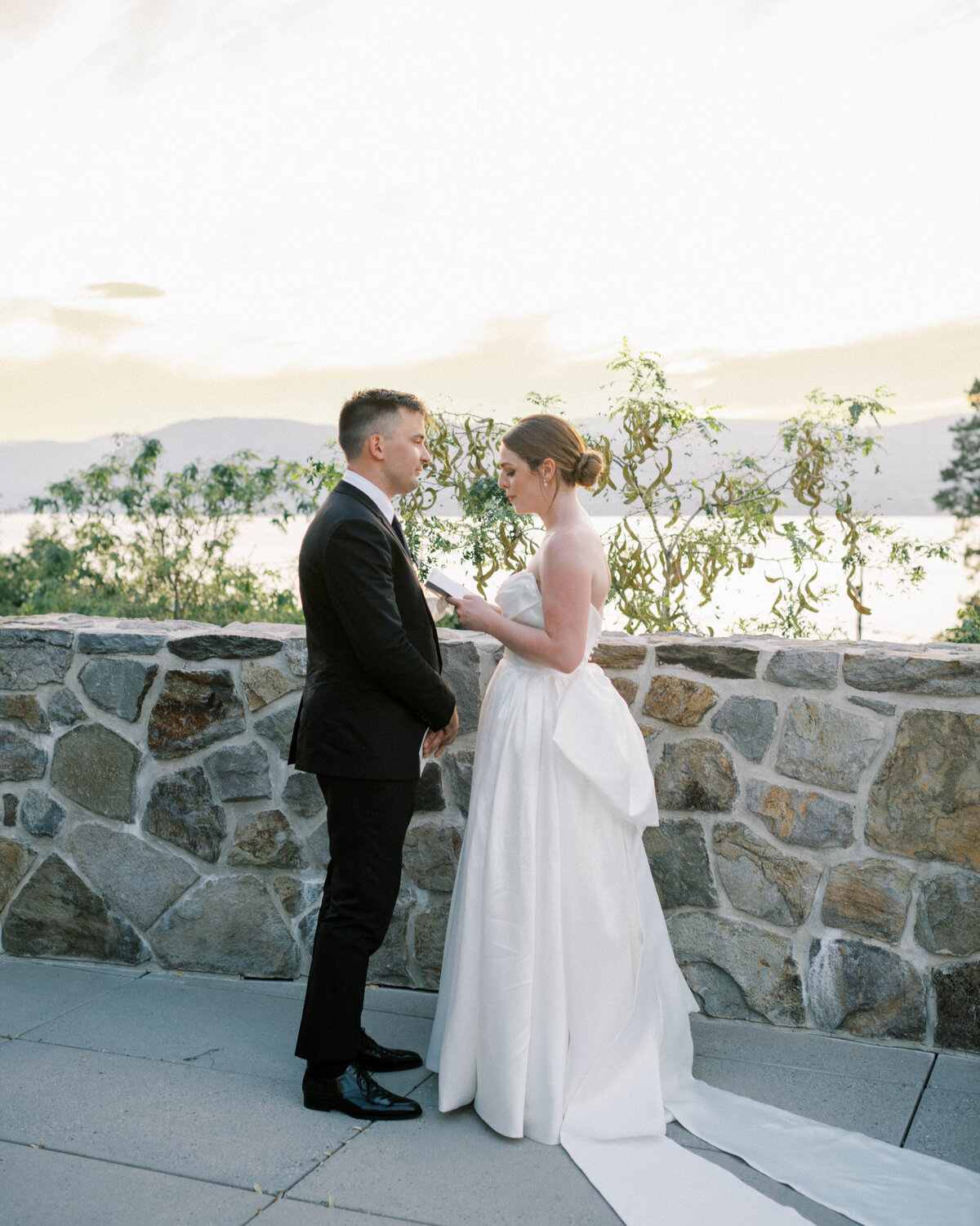 minted-photography-cedar-creek-winery-wedding-bc-120