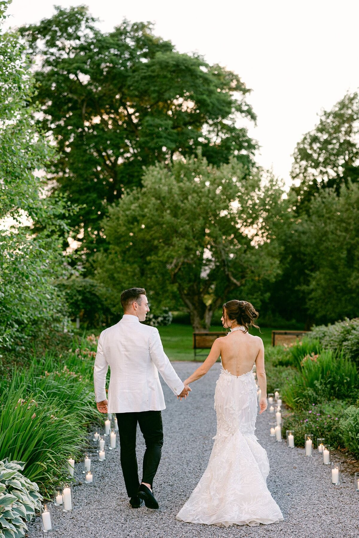 tented-wedding-02