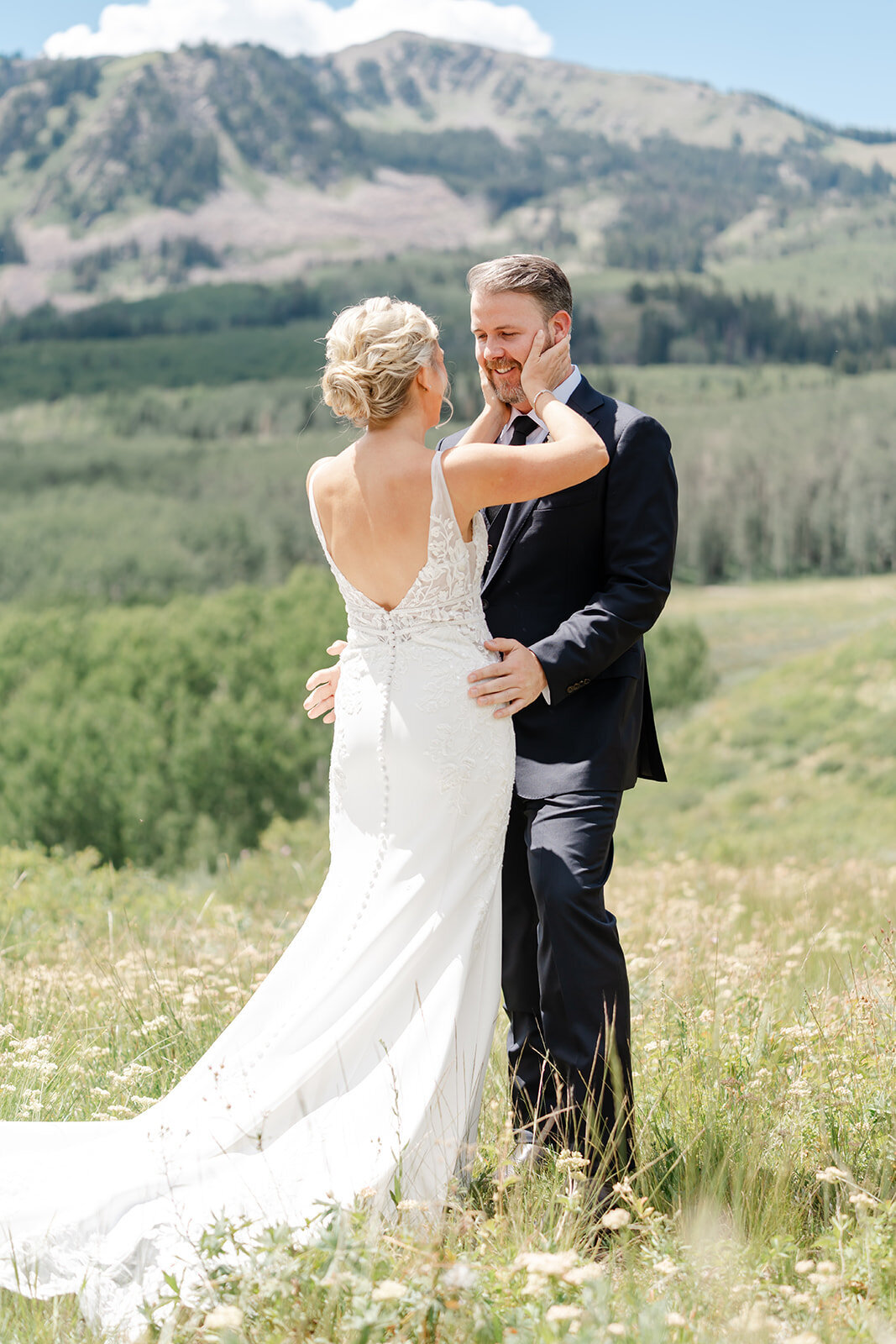 montage-deer-valley-summer-park-city-utah-wedding-logan-walker-425L-0276