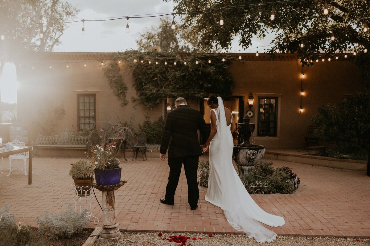casa-perea-art-space-wedding-corrales-new-mexico-34
