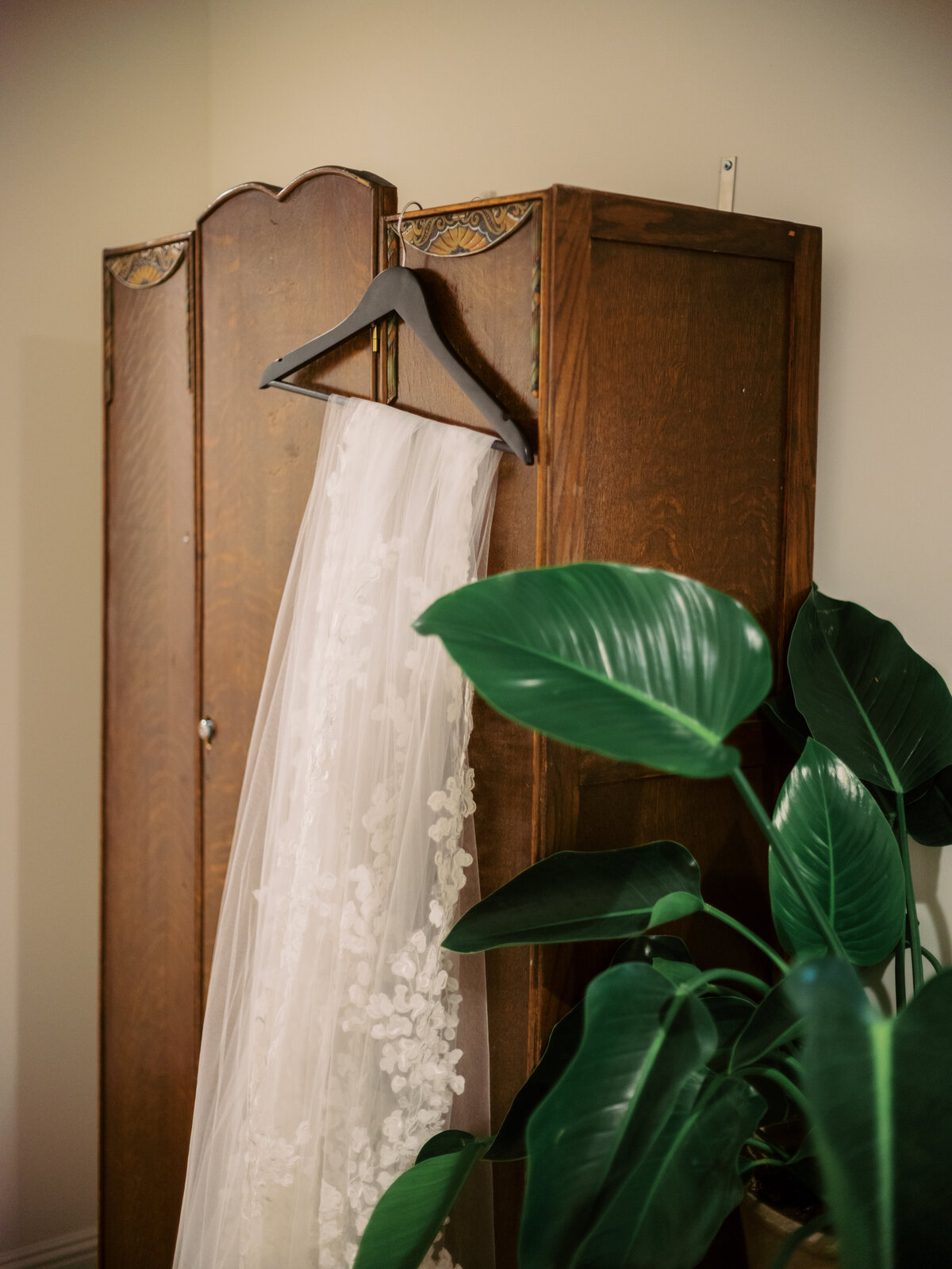 KimandTristanBeaulieuGardens