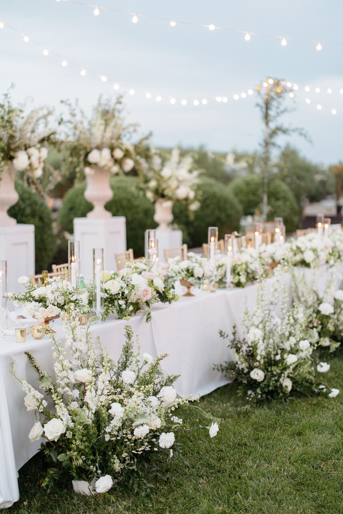Long banquet tablescape | Bella Fleur