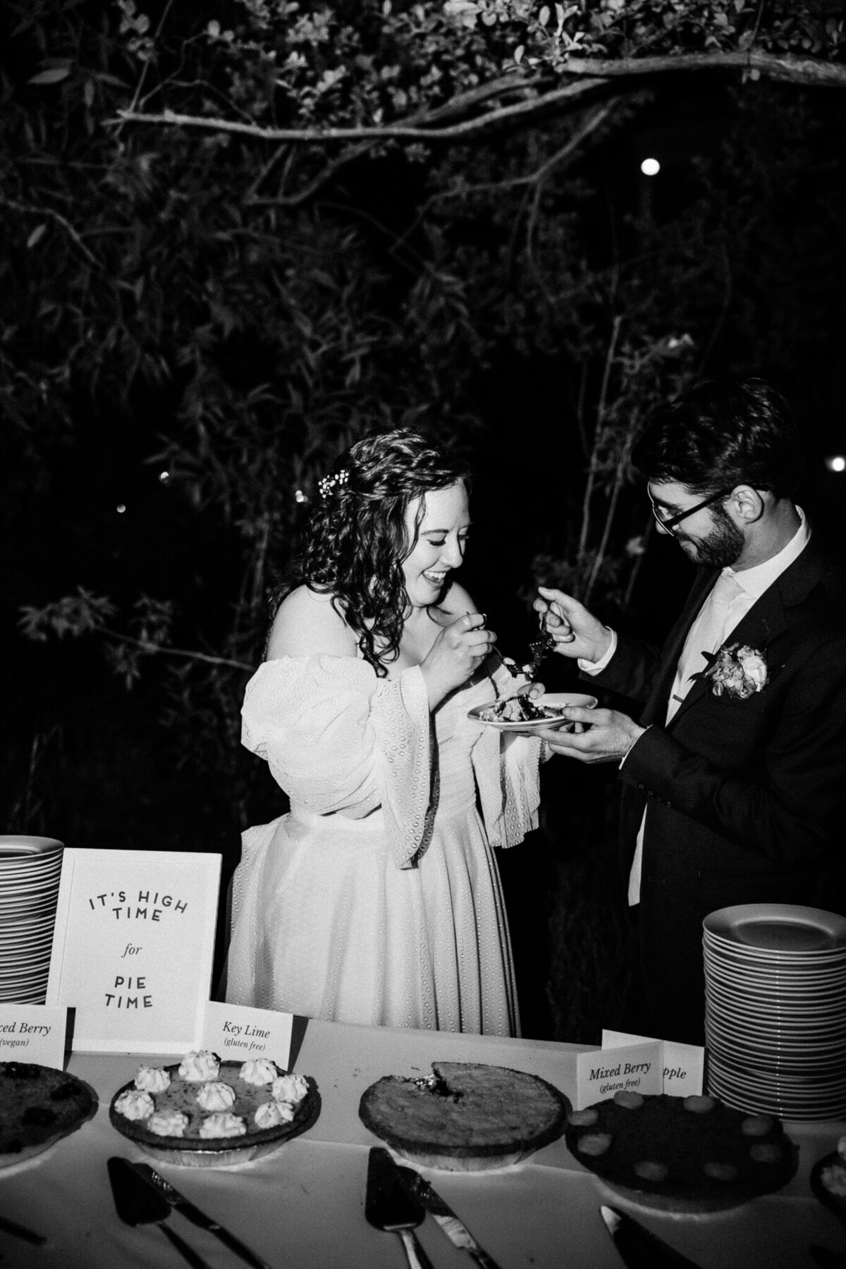 Archer Inspired Photography - Rachel and Alex Wedding - Rancho Los Cerritos Historic Site - Long Beach - Reception-359