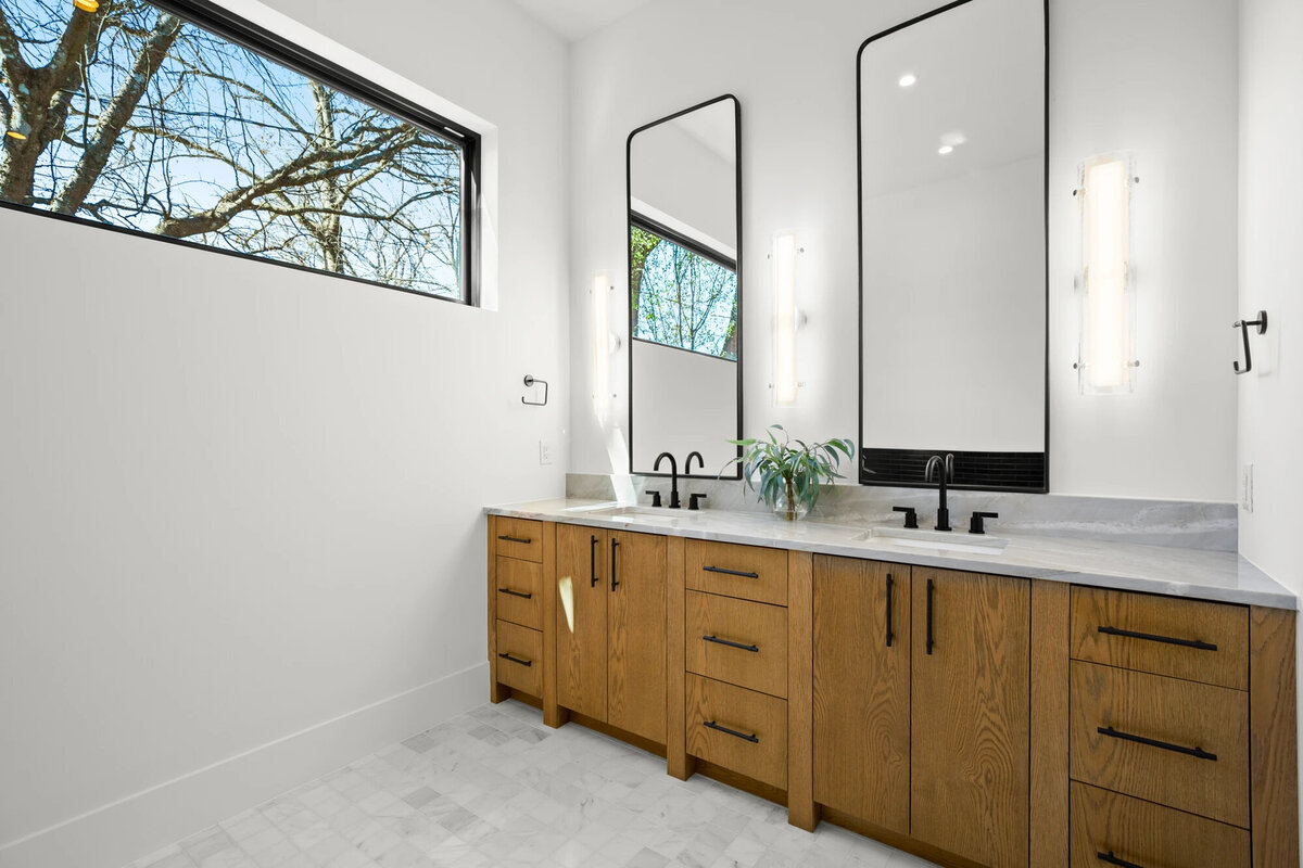2404-sonora-court-bath-5