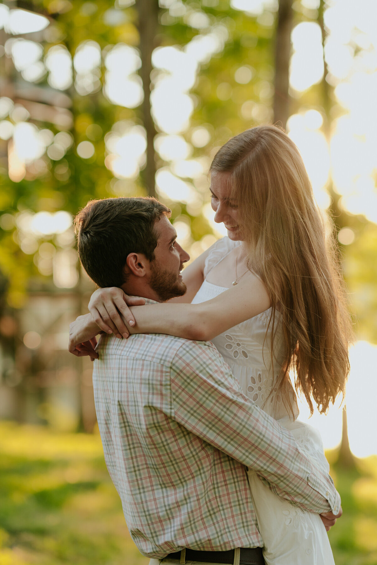 15_S+J_Portraits-Engagement