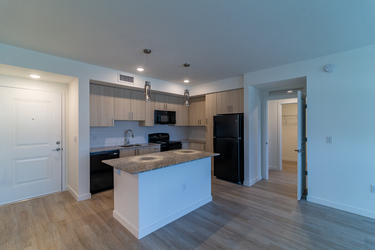 062524BERKELYPALMBEACH-78