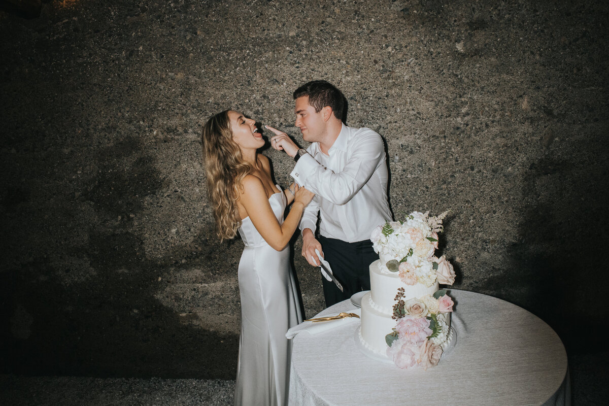 lizzie zack valley rock inn wedding love is rad-6027447