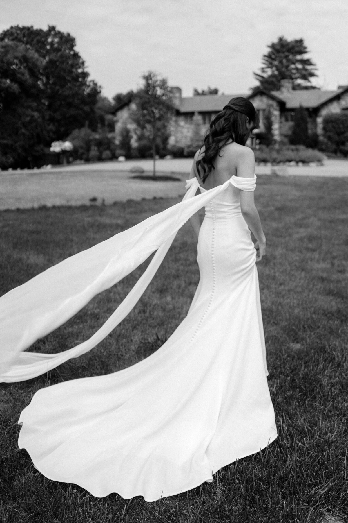 OP106782 BW