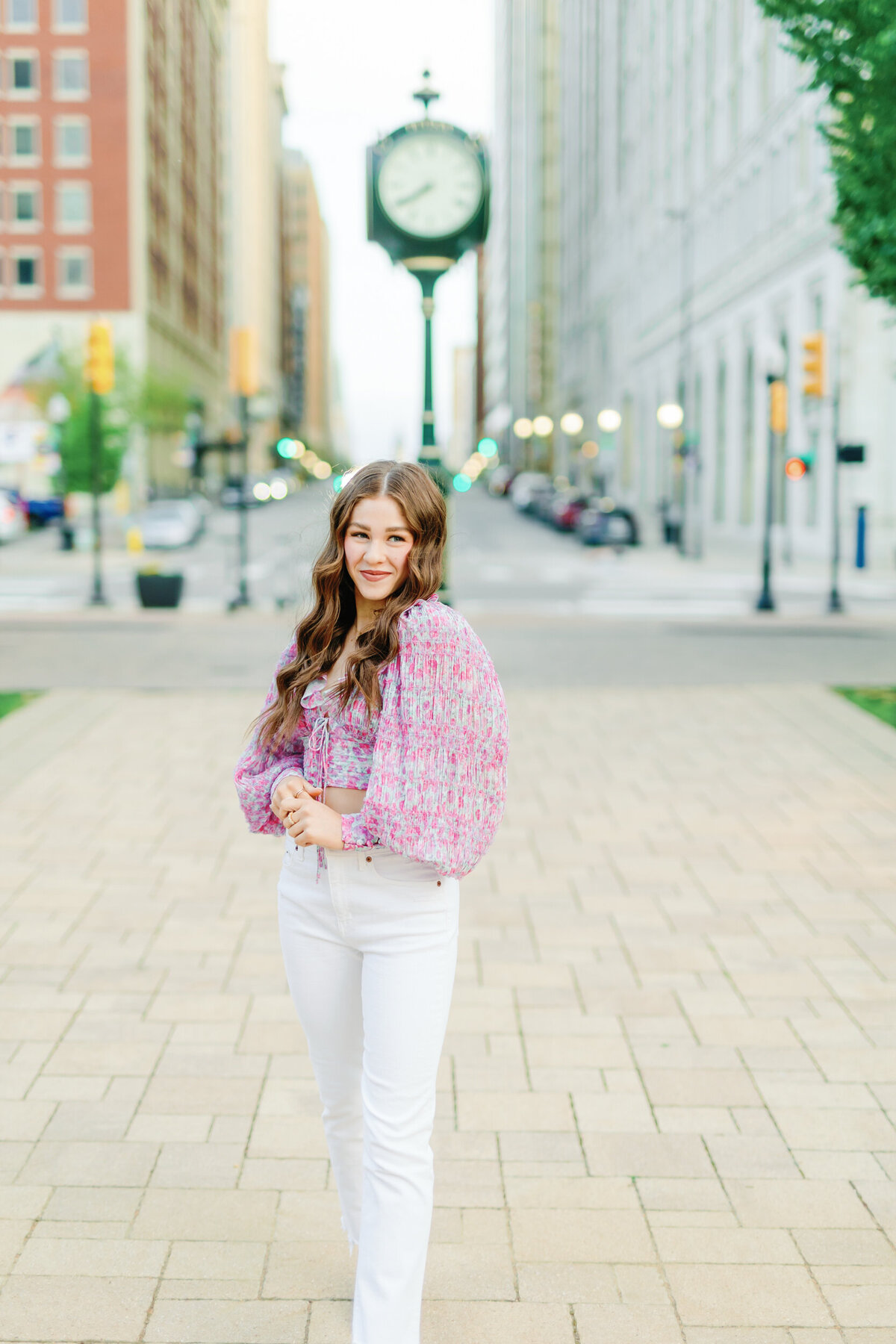 4.9.2024 - Lauryn Watkins Senior Photoshoot - sneaks-14