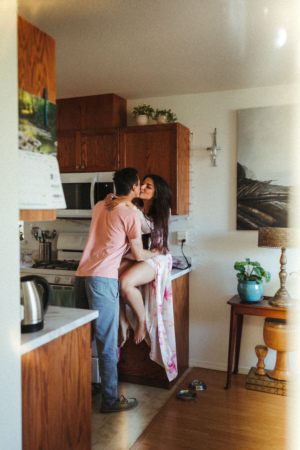 cozy-backyard-and-kitchen-couple-portraits-lowres-4