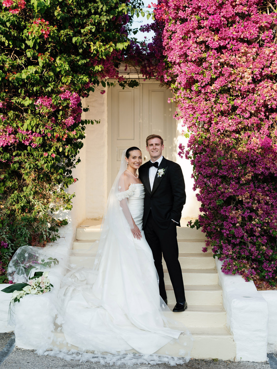 Romantic-Wedding-at-Island-Art-and-Taste–The-Residence-066