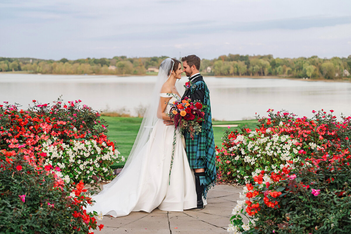 recommended wedding photographers the lake club of ohio