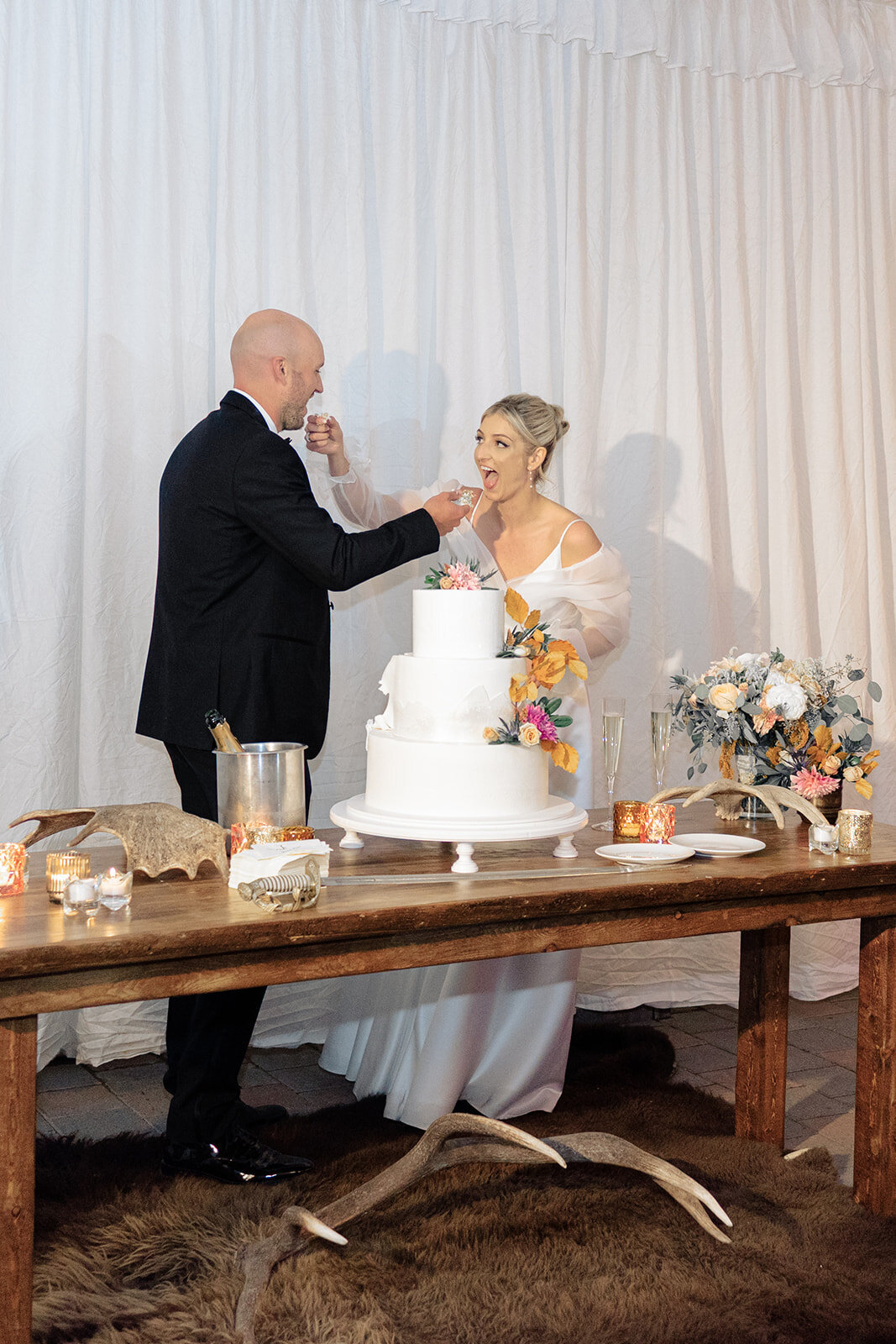 Jackson-Hole-Golf-And-Tennis-Wedding-Fall- JK-Foxtails-Photography-230