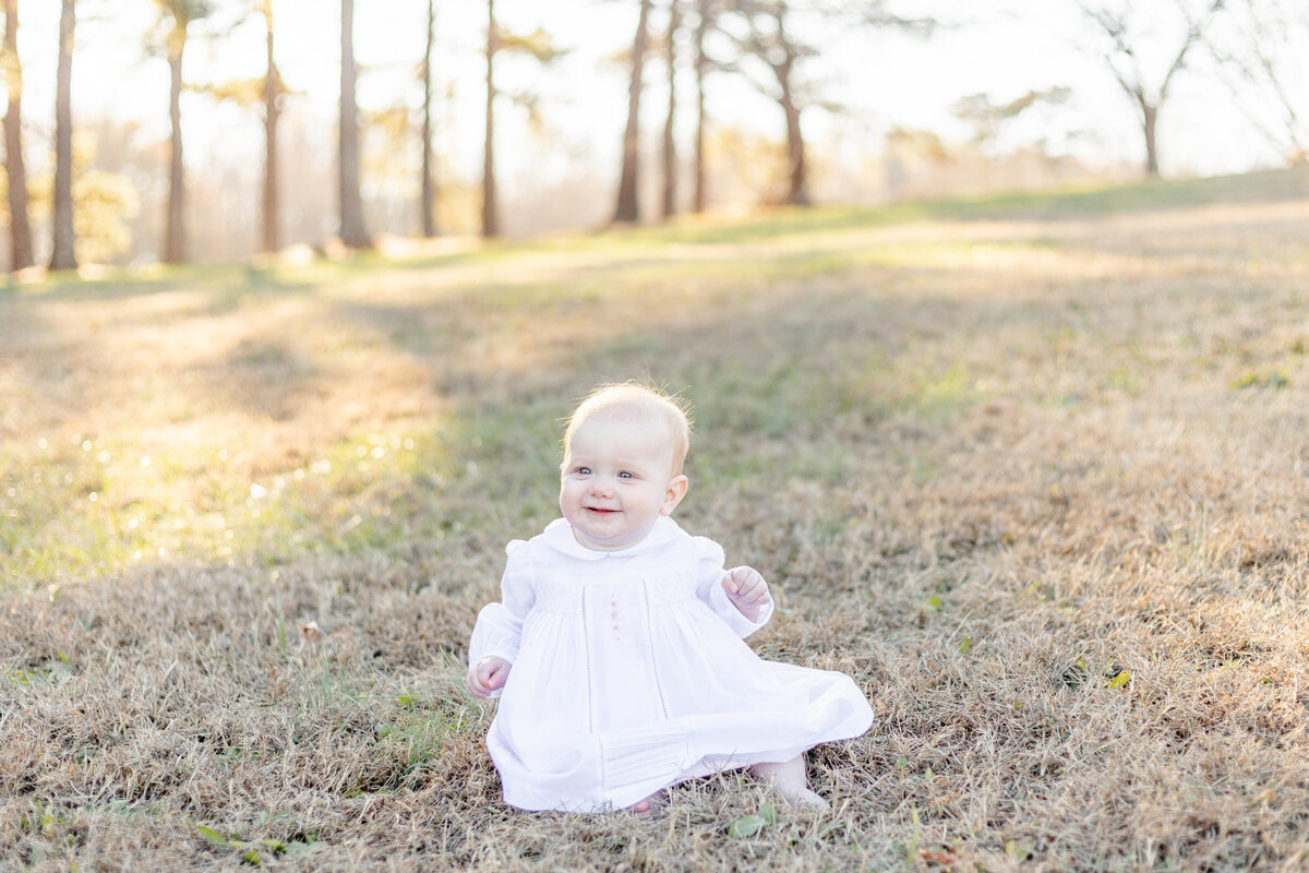 WinterFamilyPhotoSession2023-BabyLaney6