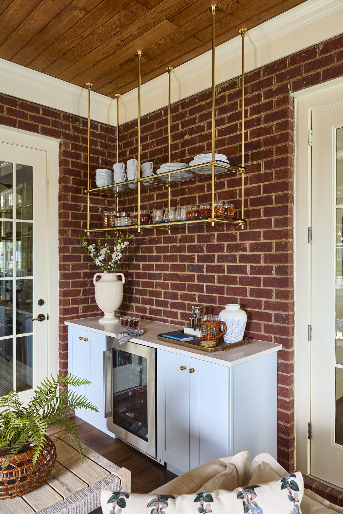 ElyseYang_4027McClatcheyCir.NE_110425_MMP_67169