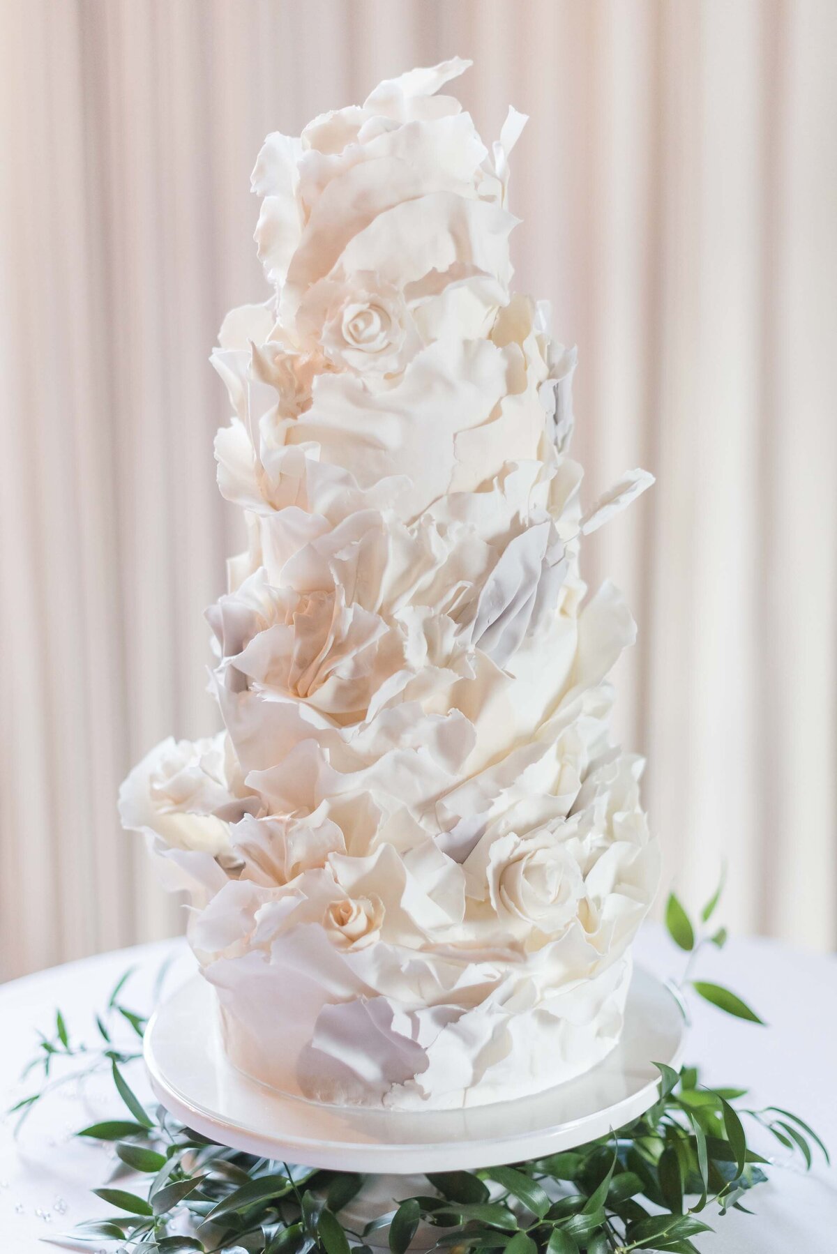 wedding-cake-pies-inspiration-lisa-shreffler-photography_12