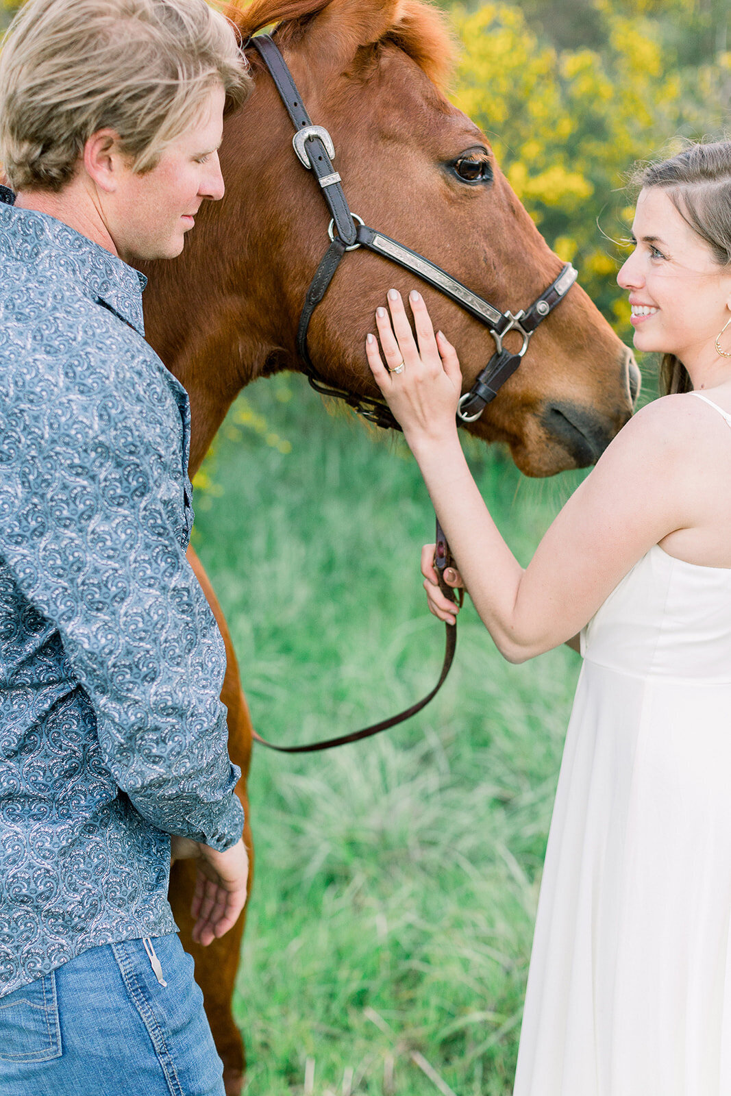 western horse engagement sessioncnjLn575711629x