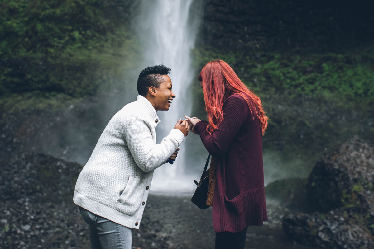 portland-elopement-photographers-latourell-falls-waterfall-2