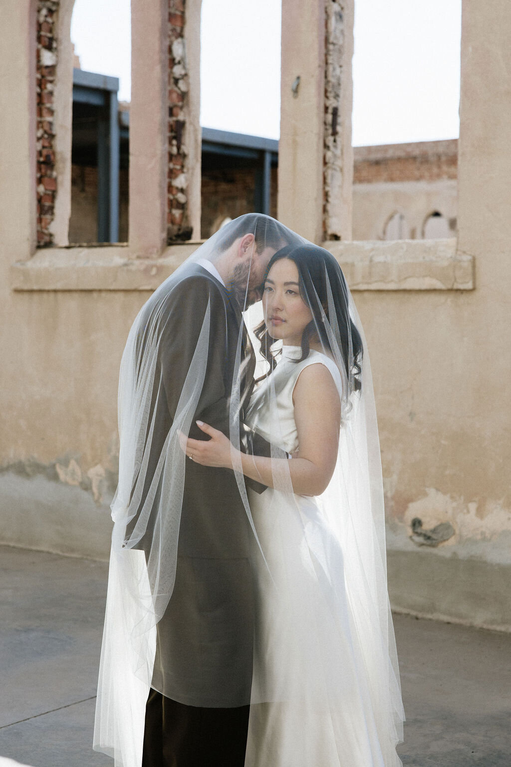 veil-shot-monroe-street-abbey-phoenix-wedding-portrait