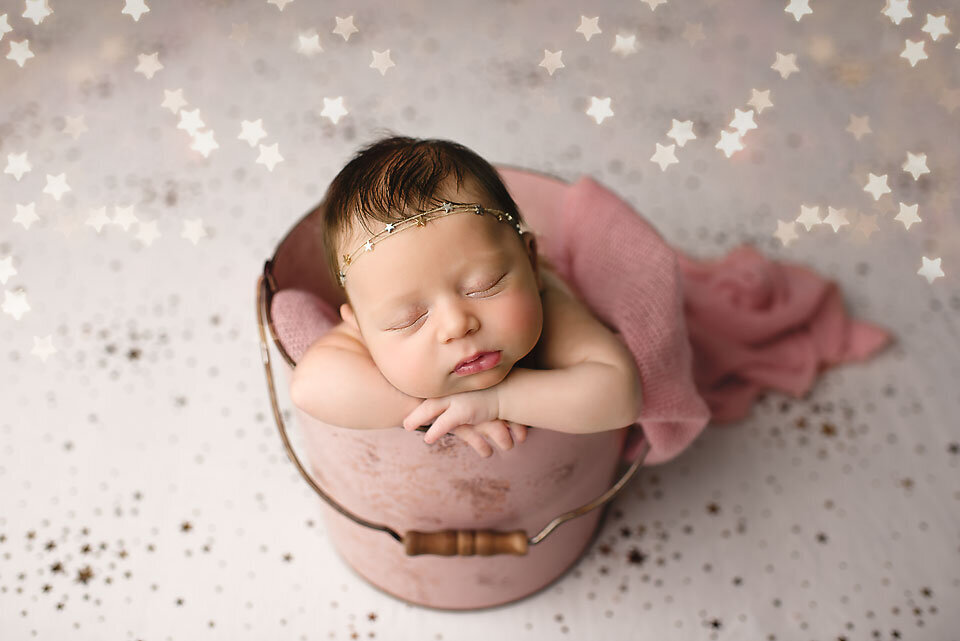 star-moon-newborn-photography-connecticut-newborn-baby-photography