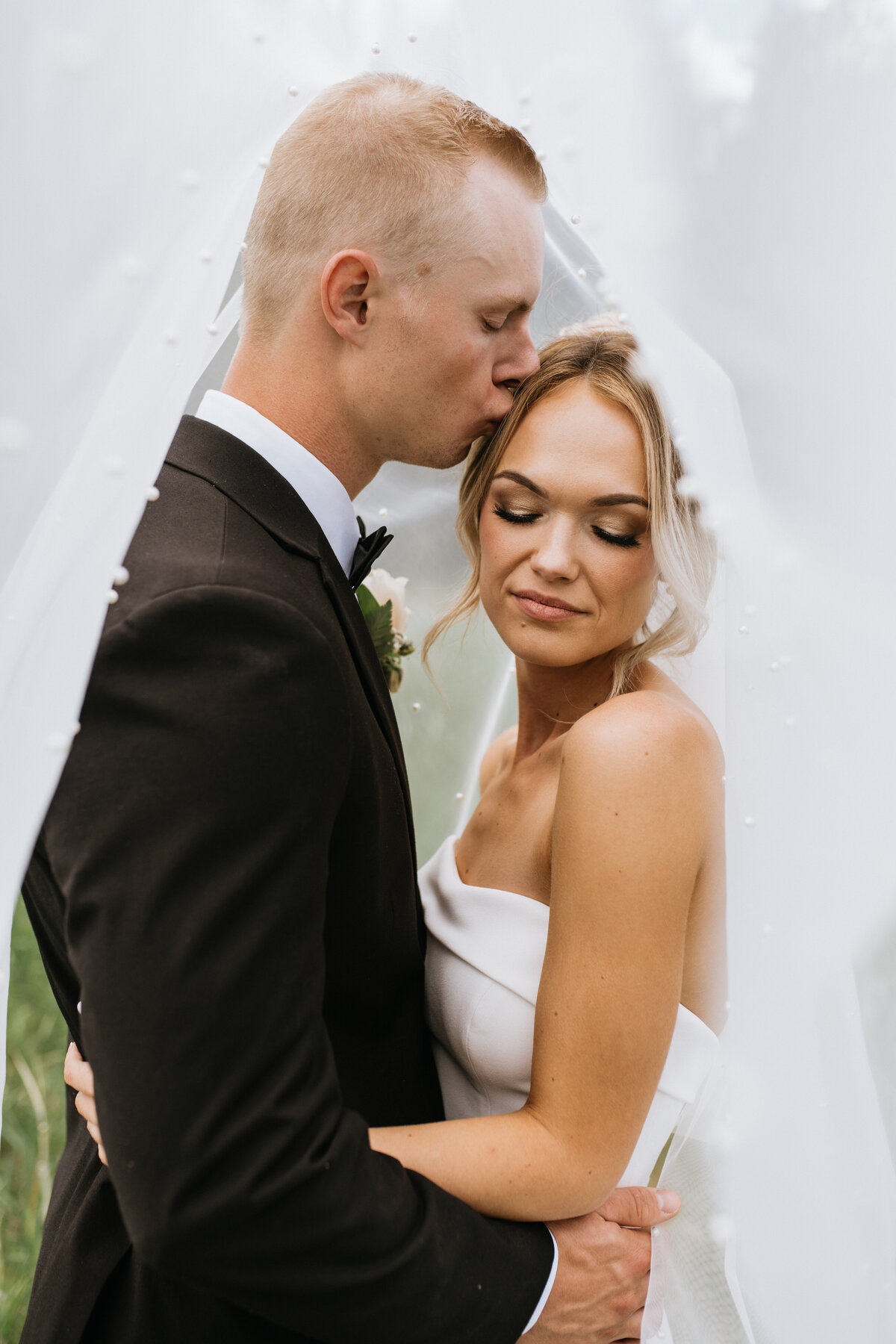 Bride & Groom-47