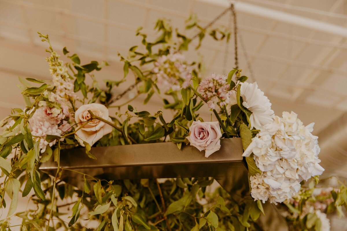 WHIMSICAL-GARDEN-WEDDING-SAVANNAH-BOTTLE-WORKS-BAREFOOT-ROYALTY-PHOTOGRAPHY263