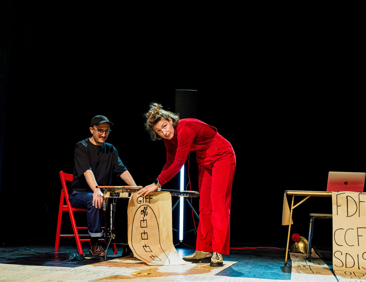 FESTIVAL FRAGMENTS #13  Feu de Mathilde Martinage-4