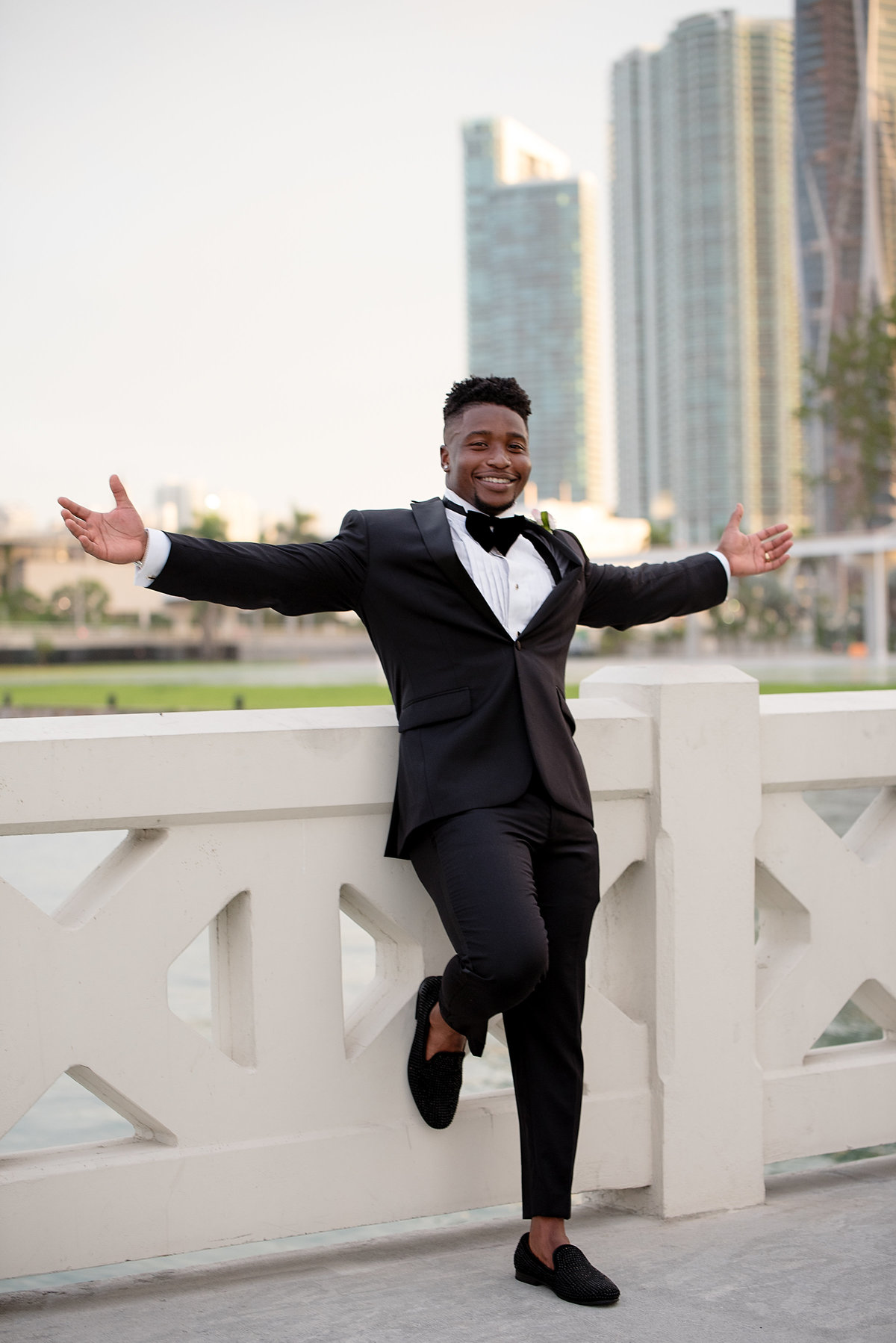 NFL Miami Dolphins Brandon Radcliff ShaKyra Radcliff Briza on the Bay Wedding Andrea Arostegui Photography-215