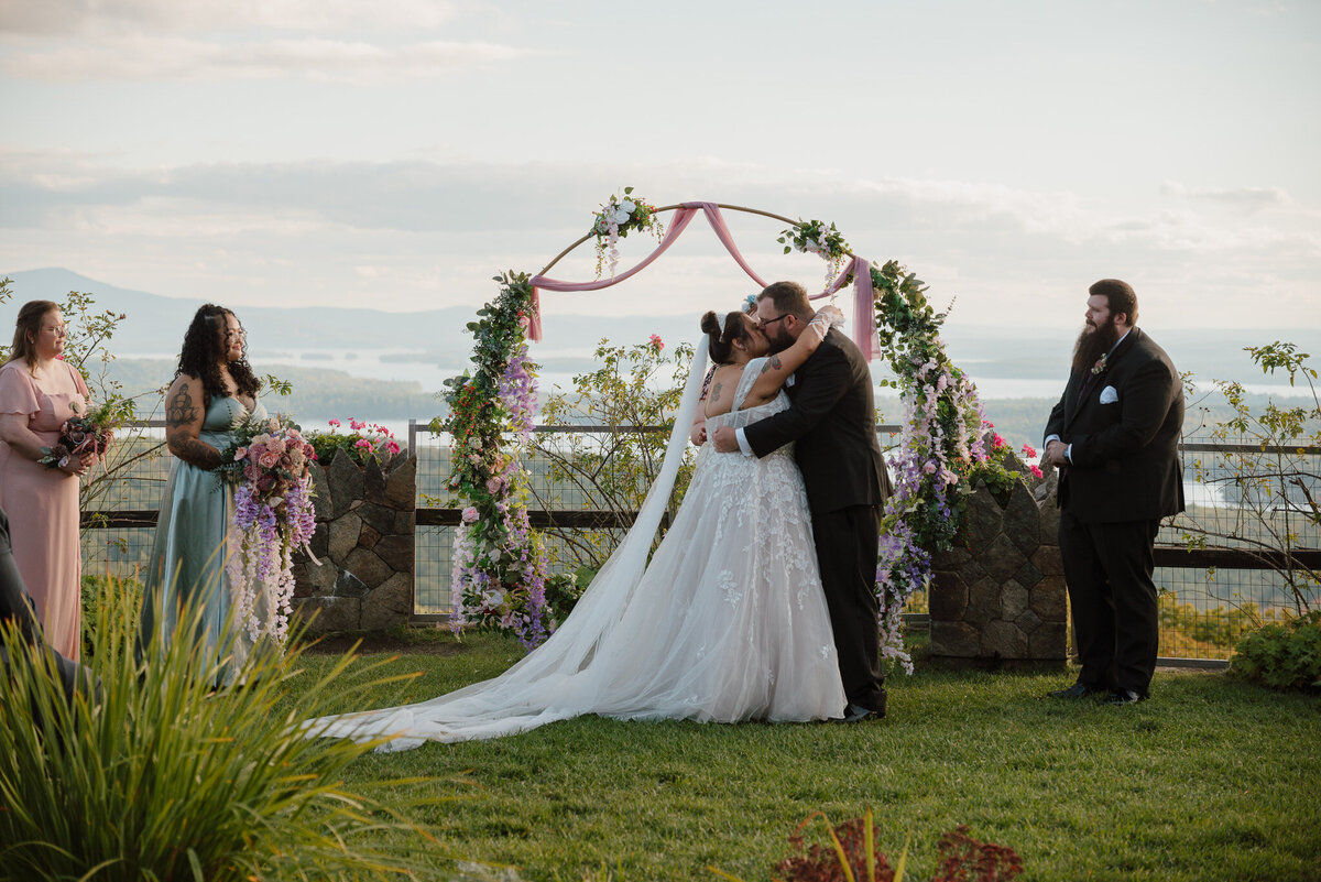 new-hampshire-intimate-wedding