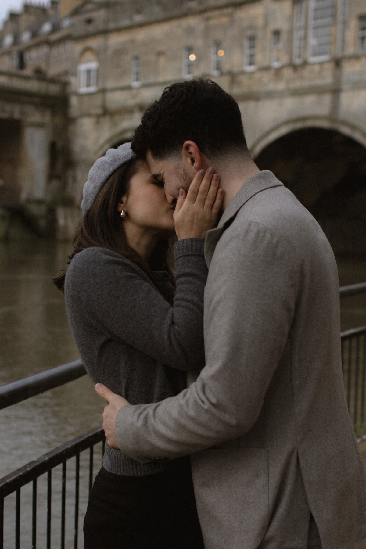 Bath-city-engagement-photographs-05