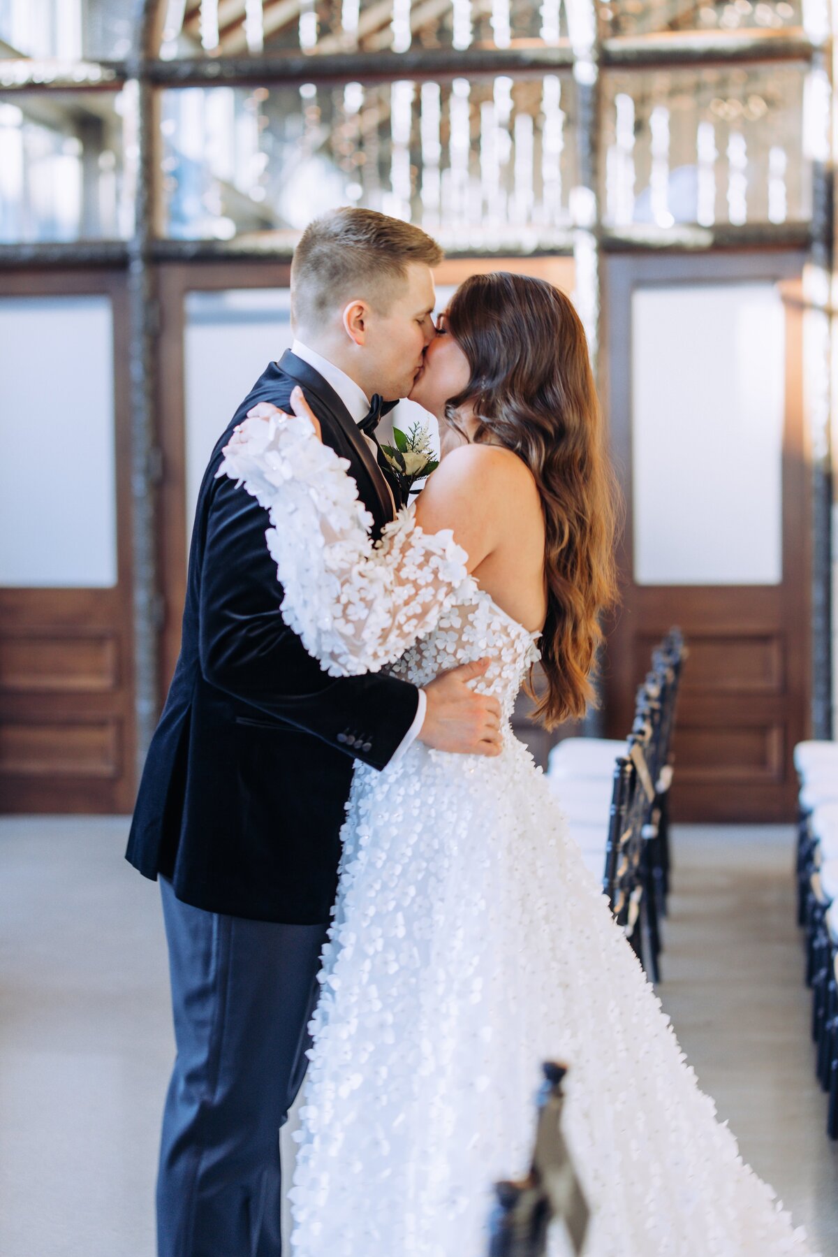 Emily&Chase_TheRenaissanceTheDepot_FlowEventGroup-270
