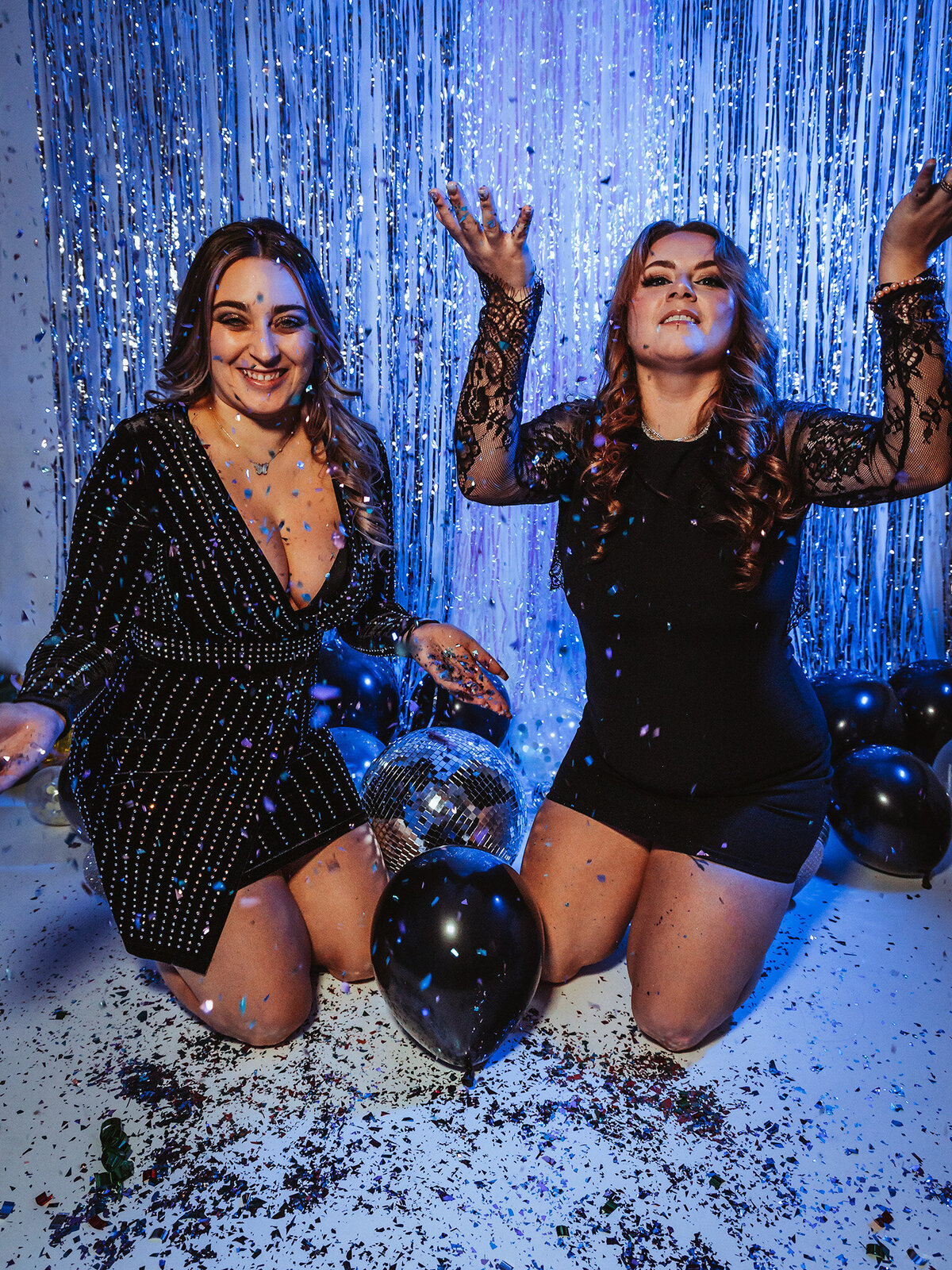Alyssa & Vanessa_4