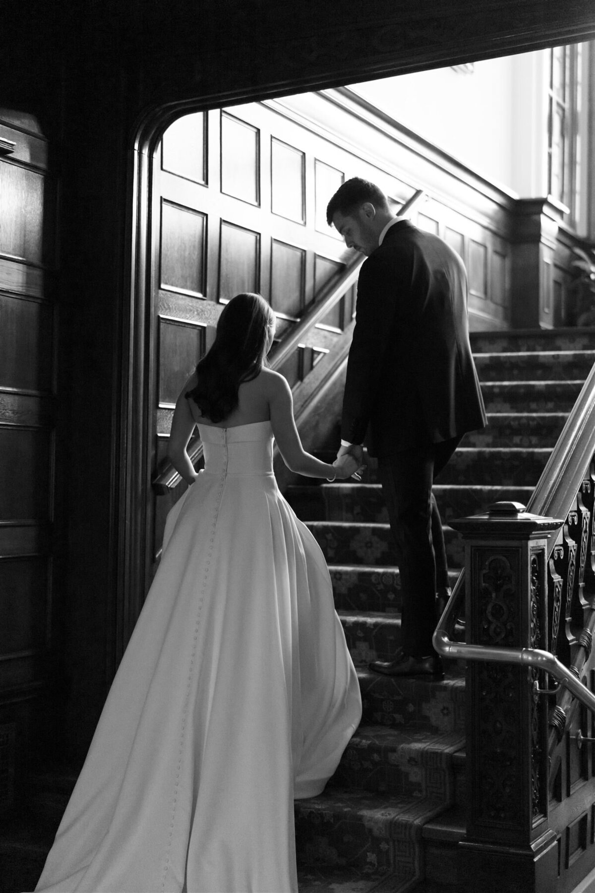 Cherokee Town & Country Club Wedding Photos - 17
