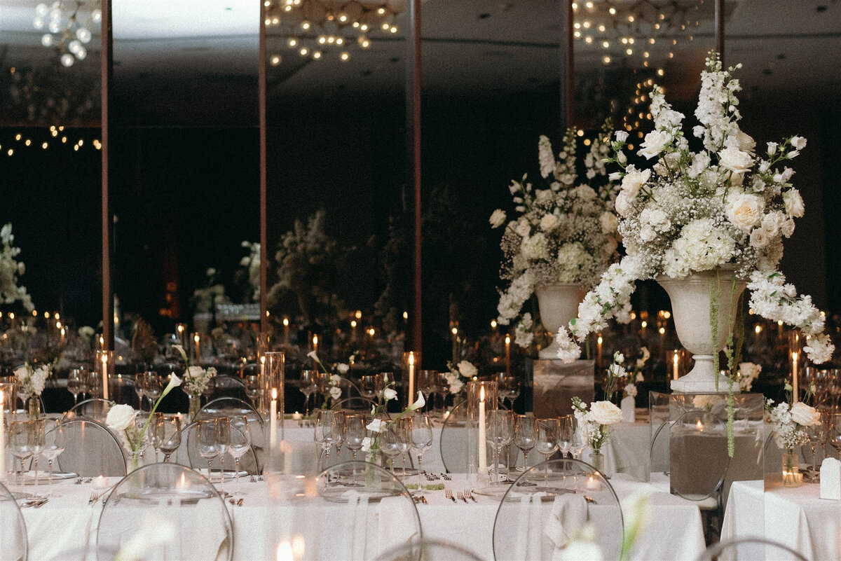 Classic-wedding-flowers-westbury-montreal